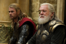 Thor-The-Dark-World-Chris-Hemsworth-Anthony-Hopkins.png