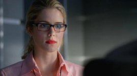 Felicity_Smoak-610x340.jpg