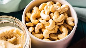 Are Cashews Good for You? Nutrition, Benefits, and Downsides